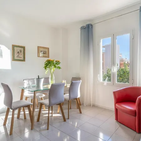 Vakantiehuis Beautiful In W/ 2 Bedrooms San Remo